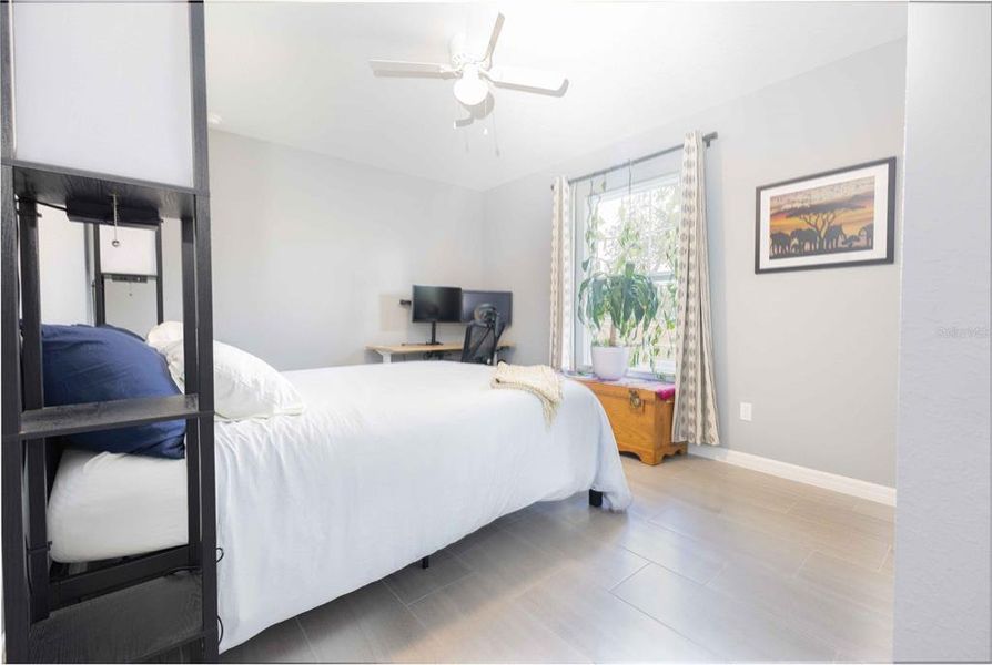 Furnished interior view inside a new home in , Belleview (Image 5).