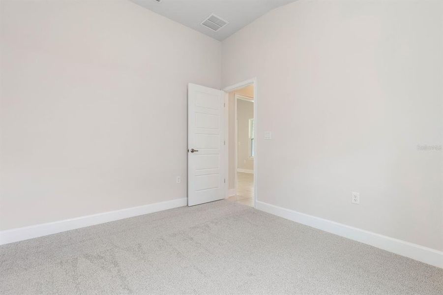 Spacious, unfurnished interior of a new home in , Palm Coast (Image 15).