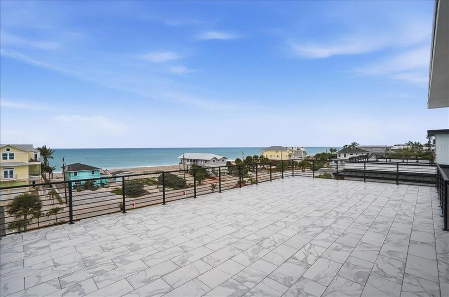 Image 84 of a home in .