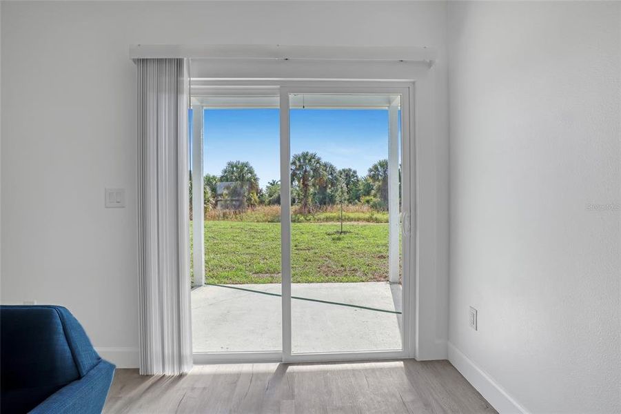 Spacious, unfurnished interior of a new home in , Palm Bay (Image 21).