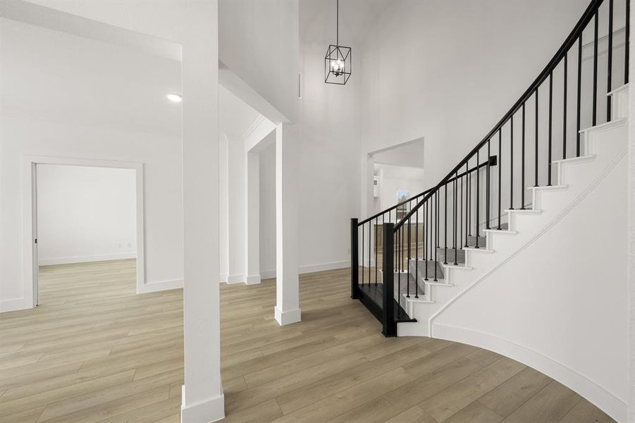 1618 Whisperwood- Entry-2