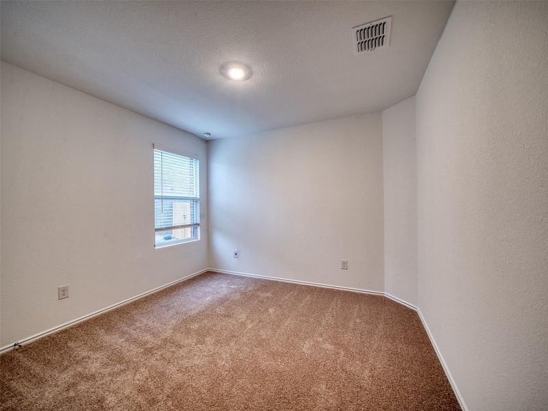Spacious, unfurnished interior of a new home in Waterstone, Kyle (Image 20).