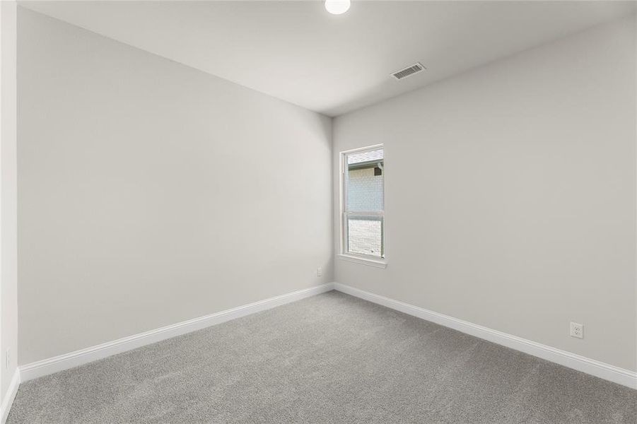 Spacious, unfurnished interior of a new home in Lake Shore Village, Rowlett (Image 21).