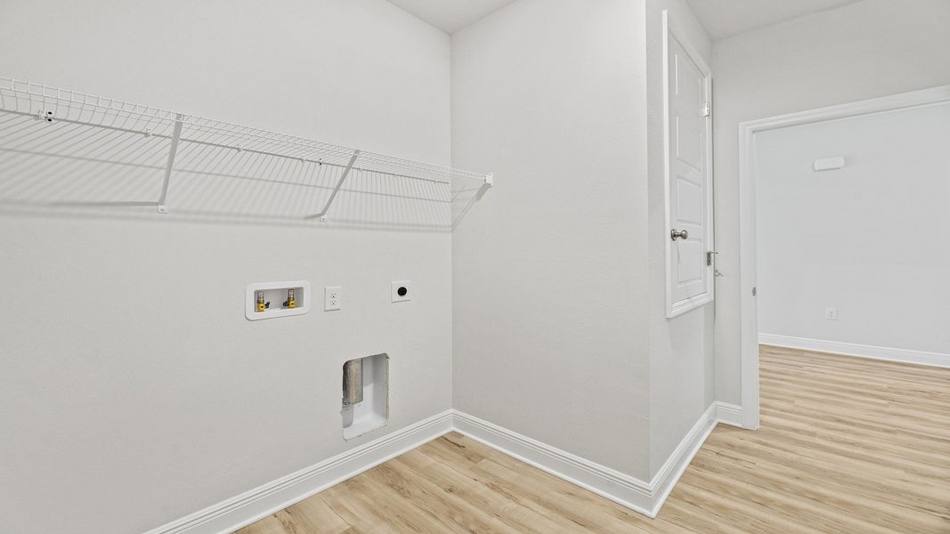 Representative unfurnished interior of a home built from the The Hawthorne by D.R. Horton in Meadows at Rehwinkel, Crawfordville (Image 13).