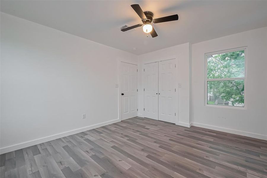 Spacious, unfurnished interior of a new home in , Houston (Image 14).