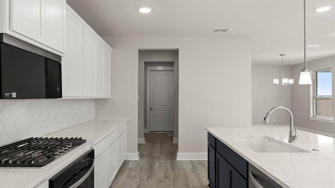 09. 625 Wicklow - Kitchen (3)