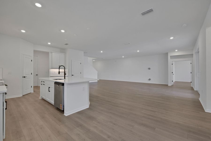 Arlington w/Bonus New Home in Parrish, FL.  - Slide 19