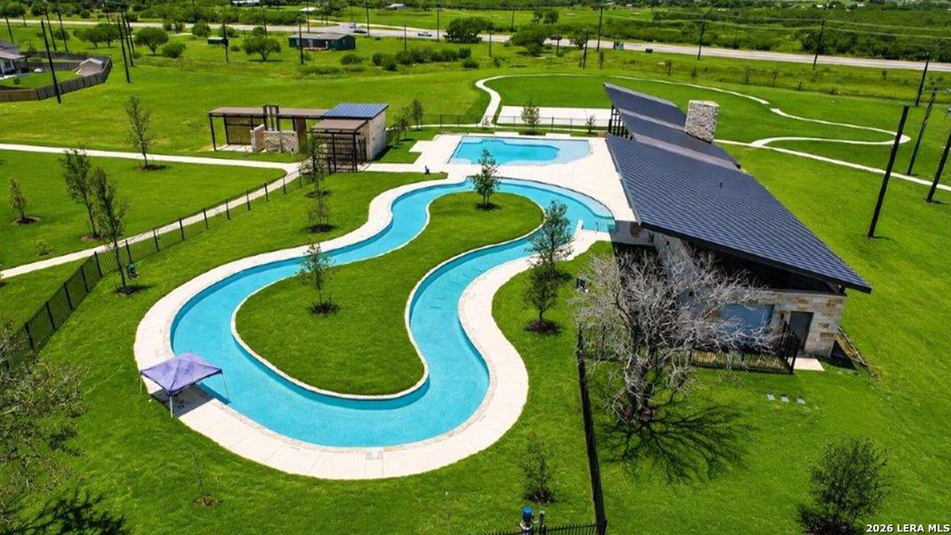 Community amenities in Hickory Ridge, Elmendorf (Image 34).