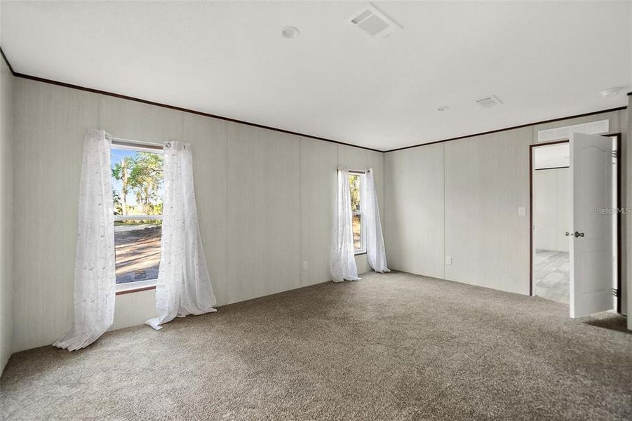 Spacious, unfurnished interior of a new home in , Bunnell (Image 11).