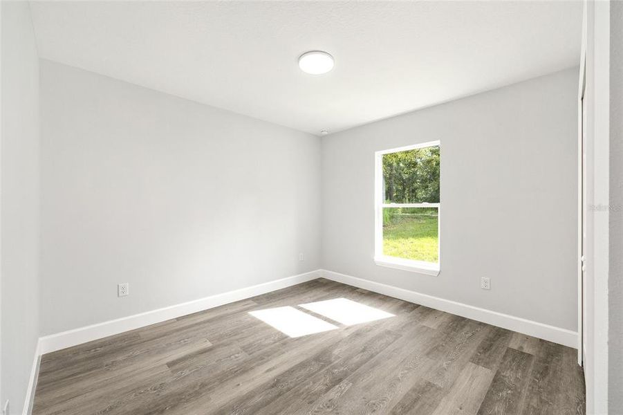 Spacious, unfurnished interior of a new home in , Ocala (Image 17).