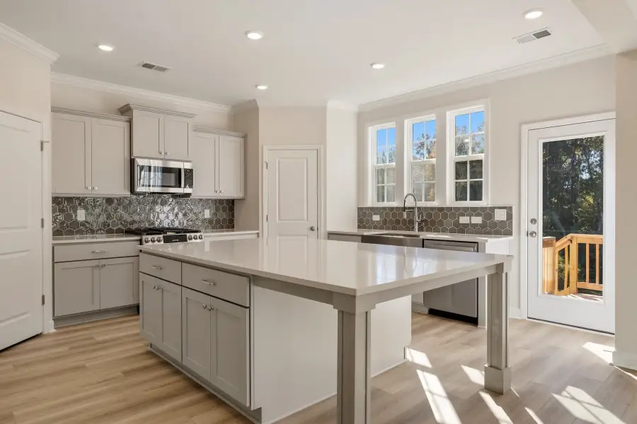Furnished interior view inside a new home in Parris Meadows, Chesnee (Image 7).