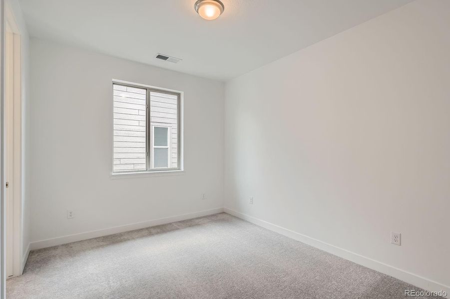 Spacious, unfurnished interior of a new home in Red Rocks Ranch: The Skyline Collection, Morrison (Image 7).