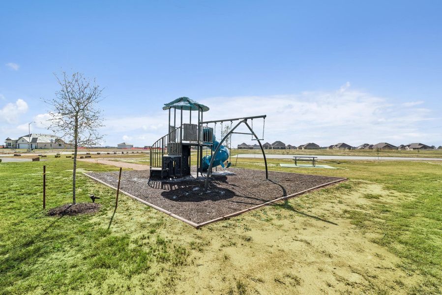 Cozy pocket park, perfect for enjoying the outdoors with the family