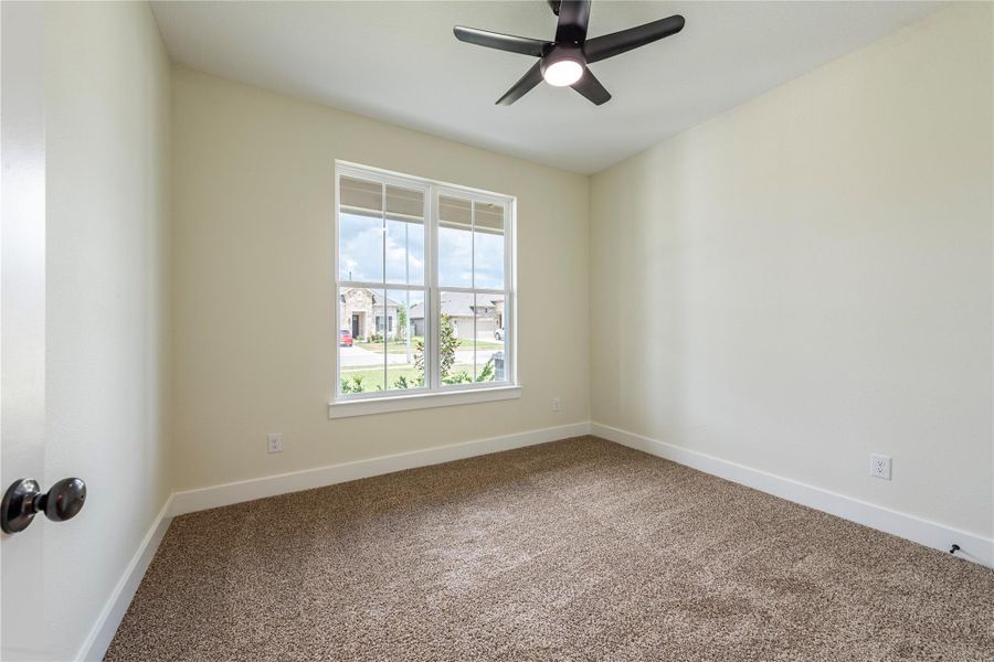 Spacious, unfurnished interior of a new home in , Santa Fe (Image 27). Spacious, unfurnished interior of a new home in , Santa Fe (Image 27).