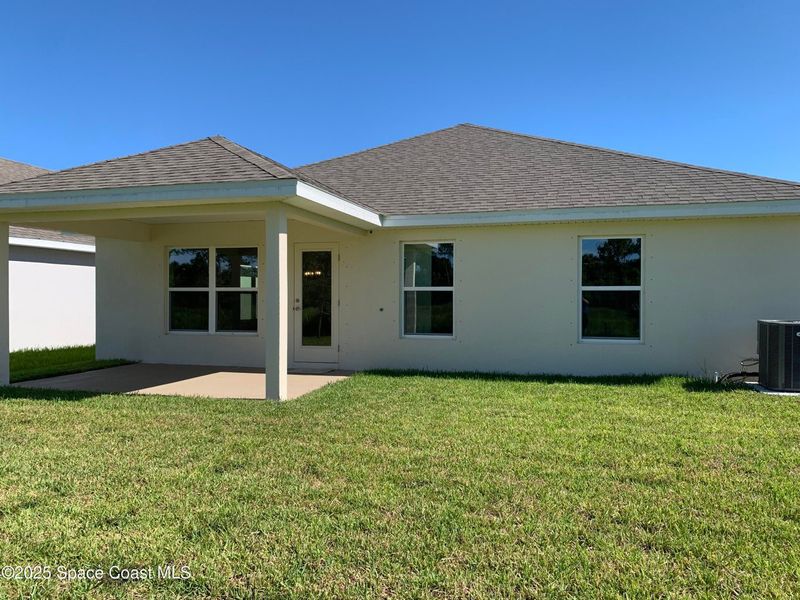 Exterior details and patio area of a home in St. John Preserve, Palm Bay (Image 1). Exterior details and patio area of a home in St. John Preserve, Palm Bay (Image 1).