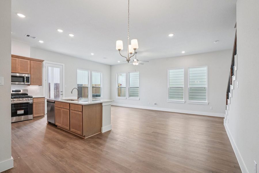 Image 33 of a home in Cay Landing.
