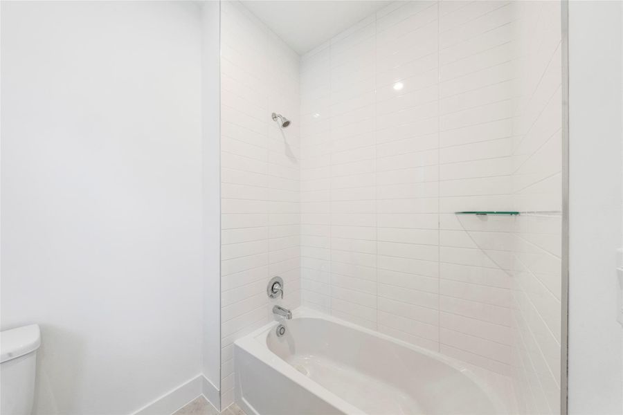 Image 23 of a home in .