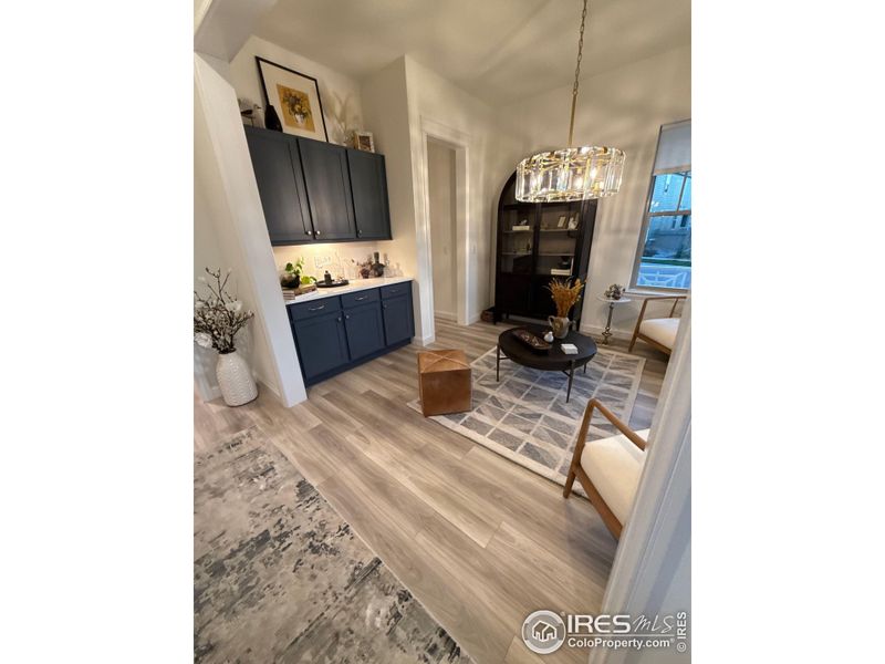 Front living room to greet guest to a beverage Front living room to greet guest to a beverage