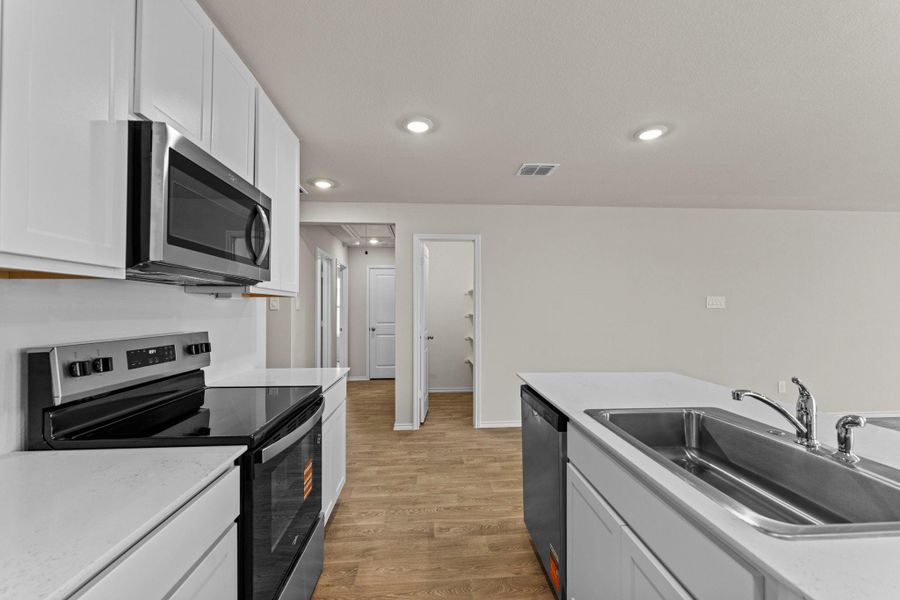 Furnished interior view inside a new home in Ladera, Luling (Image 5). Furnished interior view inside a new home in Ladera, Luling (Image 5).
