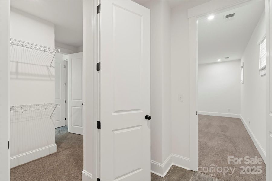 Spacious, unfurnished interior of a new home in Riverwalk, Rock Hill (Image 15).