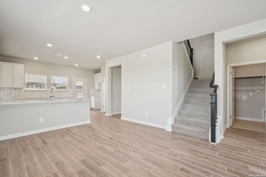 Spacious, unfurnished interior of a new home in Legendary Trails - Premier Series, Cibolo (Image 35).