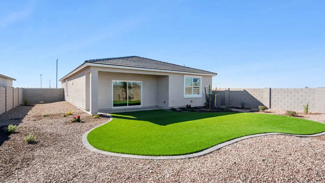 Exterior details and patio area of a home in Copper Falls, Buckeye (Image 2).