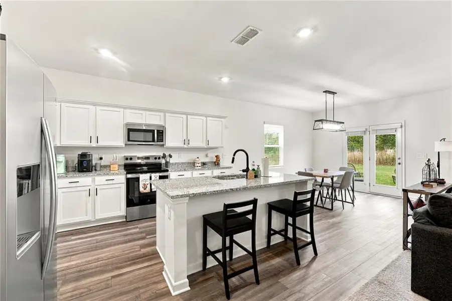 Furnished interior view inside a new home in Casteel, Bethlehem (Image 14).