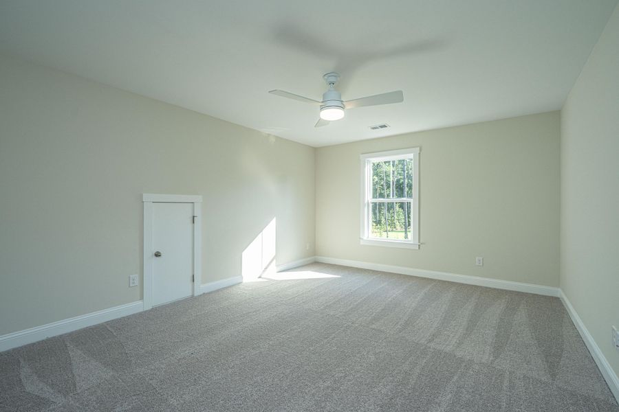 Image 18 of a home in .