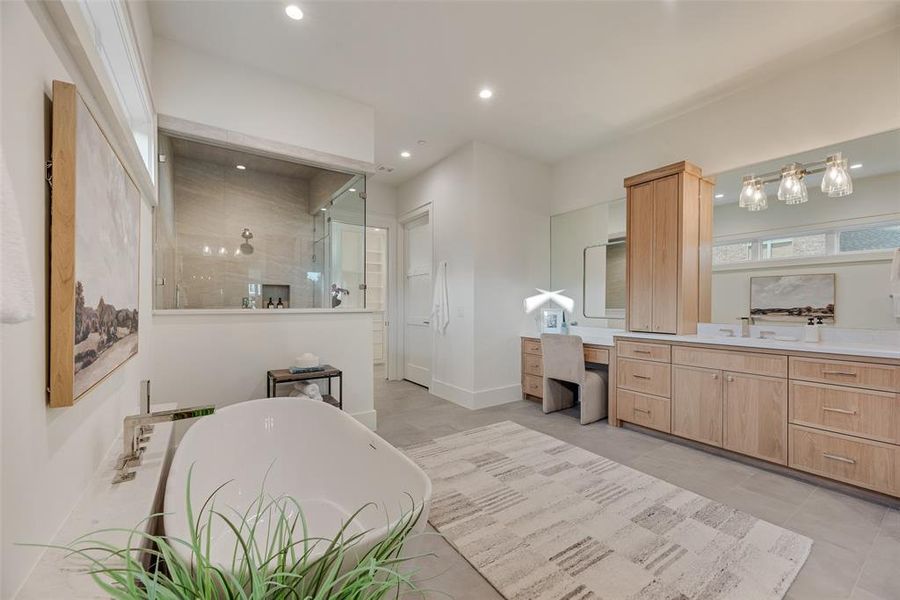 Furnished interior view inside a new home in , Dallas (Image 18). Furnished interior view inside a new home in , Dallas (Image 18).