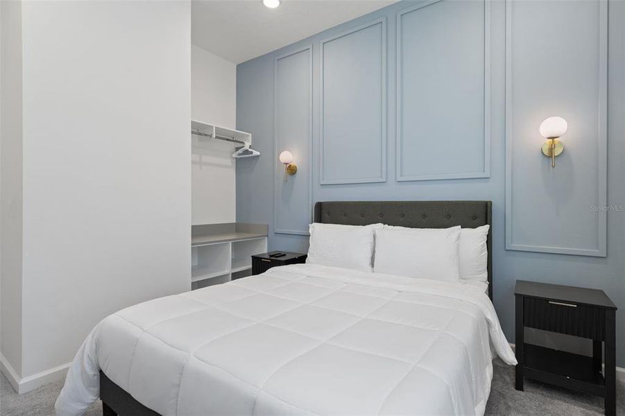 Furnished interior view inside a new home in , Orlando (Image 8).