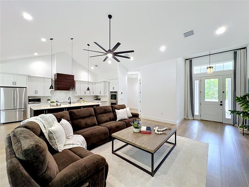 Furnished interior view inside a new home in , Orlando (Image 21).