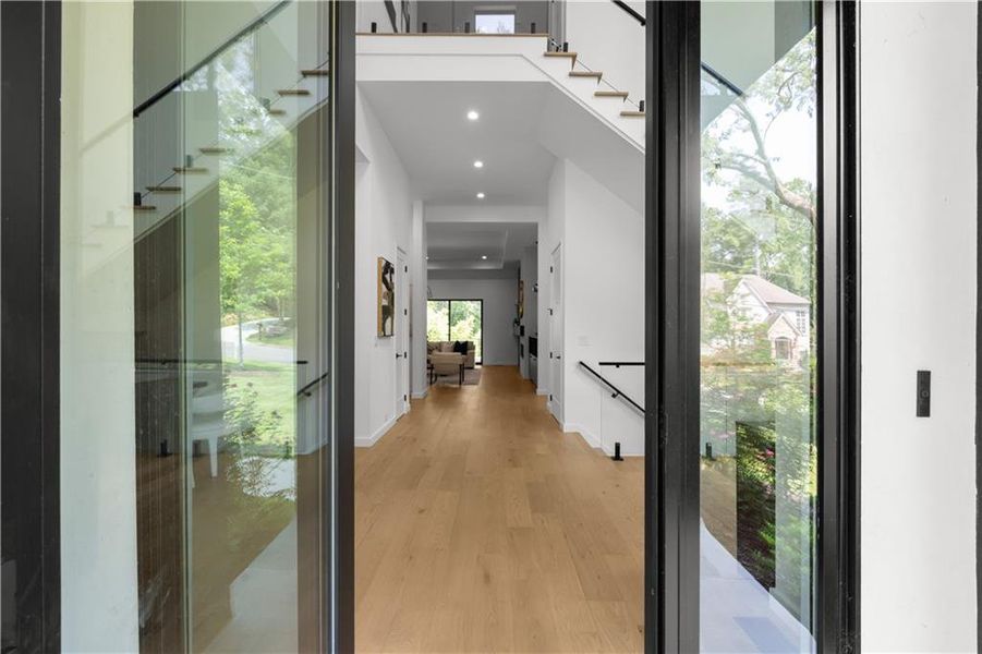 Spacious, unfurnished interior of a new home in , Atlanta (Image 25). Spacious, unfurnished interior of a new home in , Atlanta (Image 25).
