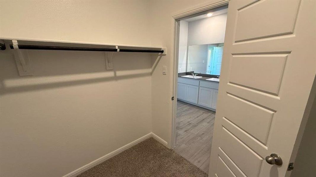 Spacious, unfurnished interior of a new home in Saratoga, Granbury (Image 11). Spacious, unfurnished interior of a new home in Saratoga, Granbury (Image 11).