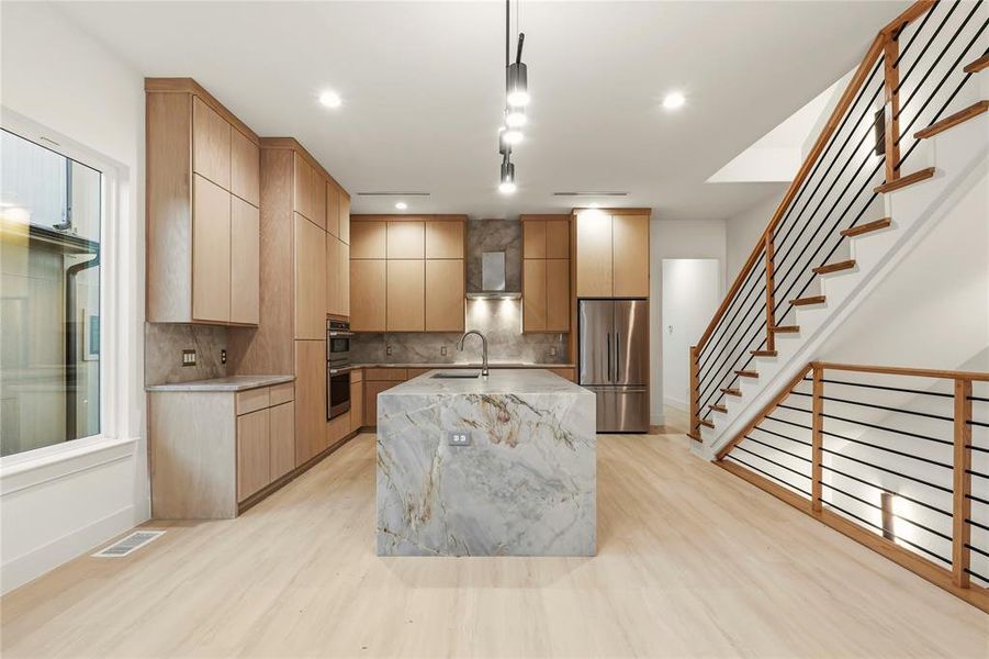 Furnished interior view inside a new home in , Dallas (Image 9).