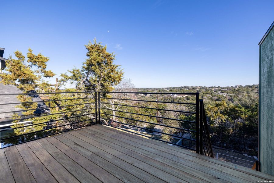 Exterior details and patio area of a home in , Canyon Lake (Image 21).