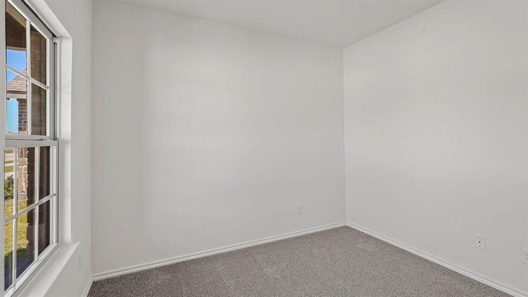 Image 36 of a home in Bluff Springs. Image 36 of a home in Bluff Springs.