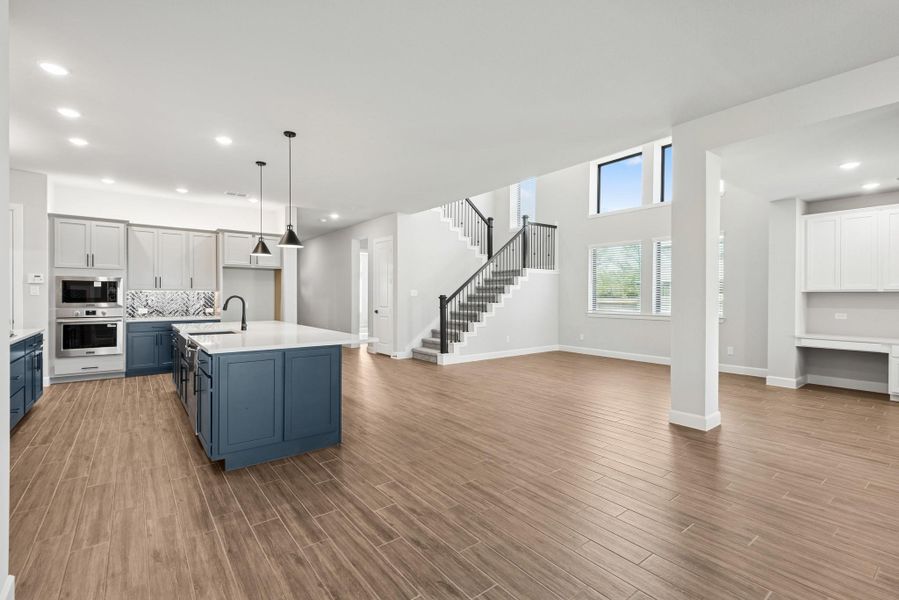 Spacious, unfurnished interior of a new home in Riceland 60’ Homesites, Mont Belvieu (Image 15). Spacious, unfurnished interior of a new home in Riceland 60’ Homesites, Mont Belvieu (Image 15).