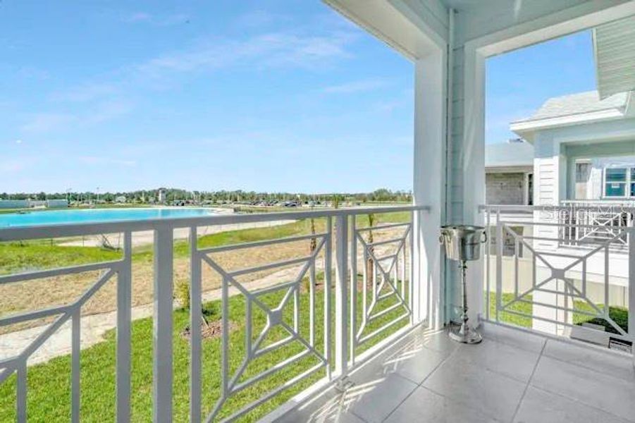 Exterior details and patio area of a home in Lagoon Residences at Epperson, Wesley Chapel (Image 3).