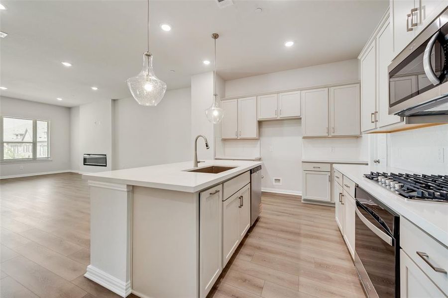 Furnished interior view inside a new home in Wade Settlement Townhomes, Frisco (Image 7).