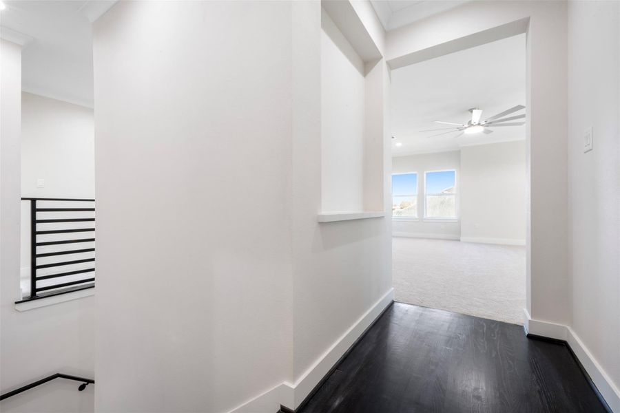 Spacious, unfurnished interior of a new home in , Baytown (Image 43).