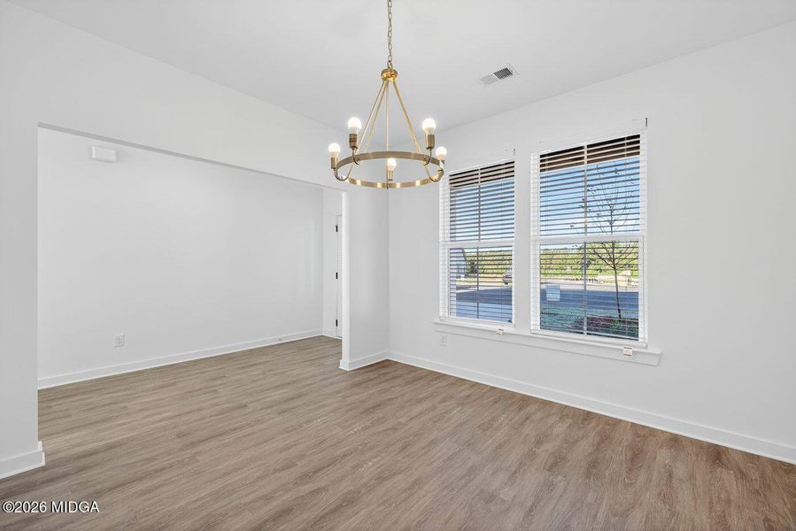 Spacious, unfurnished interior of a new home in Robins Estates, Warner Robins (Image 15).
