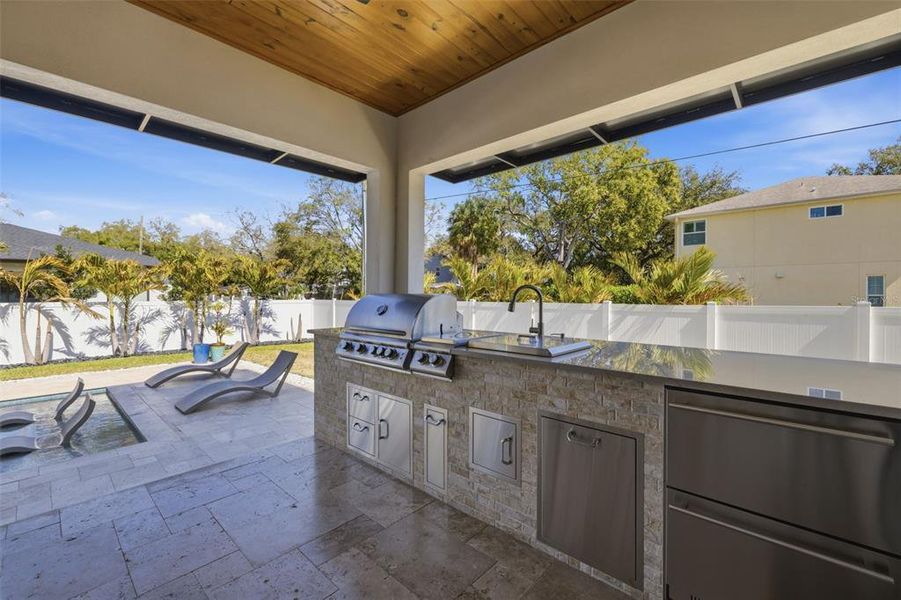 Exterior details and patio area of a home in , Tampa (Image 21).