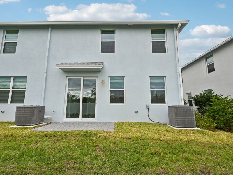 Exterior details and patio area of a home in Tidewater, Fort Pierce (Image 3).