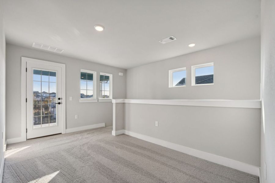 Spacious, unfurnished interior of a new home in Whisper Valley, Manor (Image 15). Spacious, unfurnished interior of a new home in Whisper Valley, Manor (Image 15).