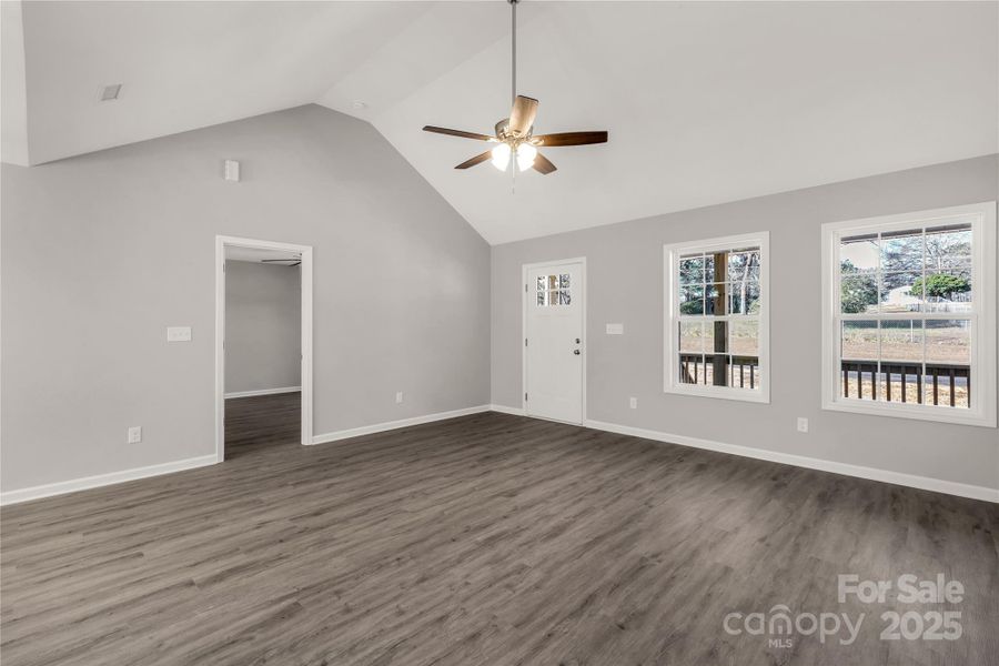 Spacious, unfurnished interior of a new home in , Rock Hill (Image 14).