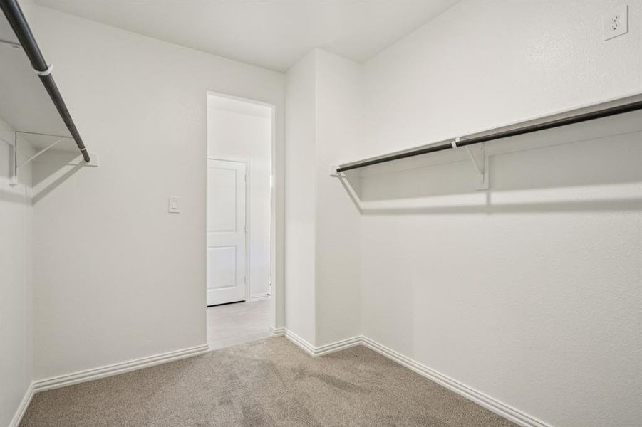 Photo is not of the actual home, but is an inspirational photo of builder’s model home and may depict options, furnishings, and/or decorator features that are not included.