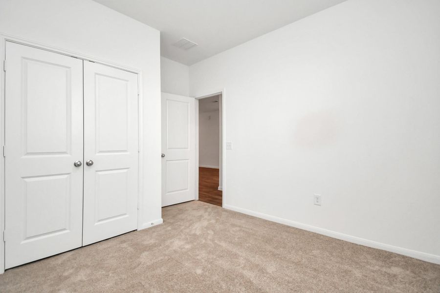 Spacious, unfurnished interior of a new home in Decker Farms, Magnolia (Image 26).