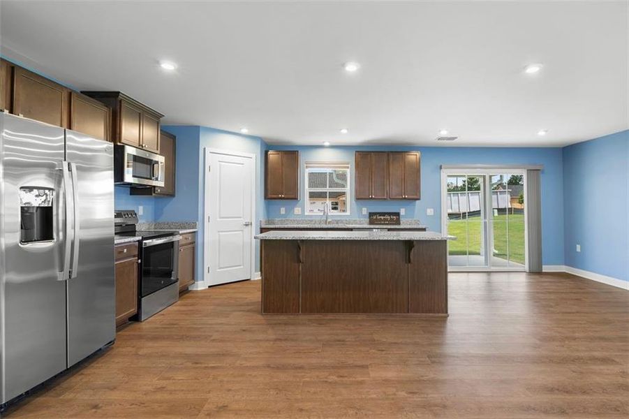 Furnished interior view inside a new home in , Dallas (Image 16).