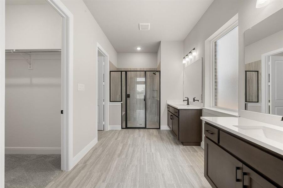 17224 Musial- Primary Suite-2