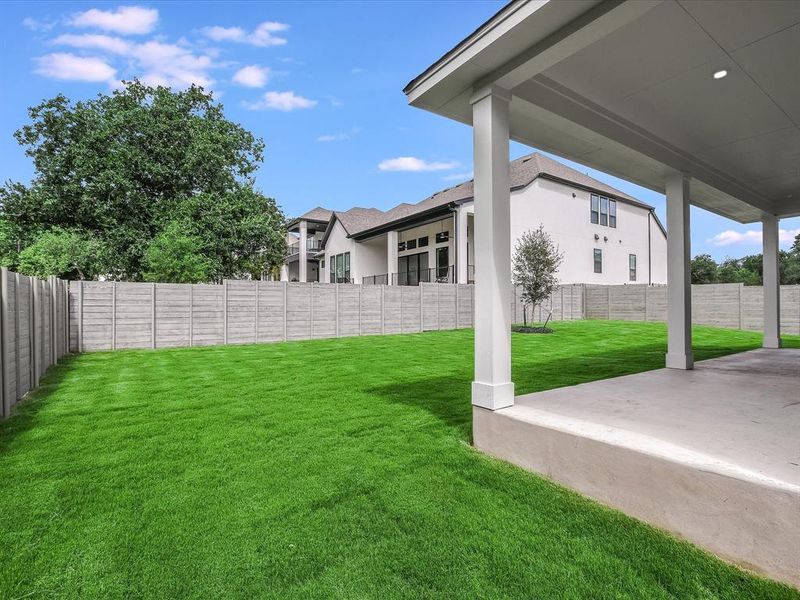 Covered Patio - Backyard